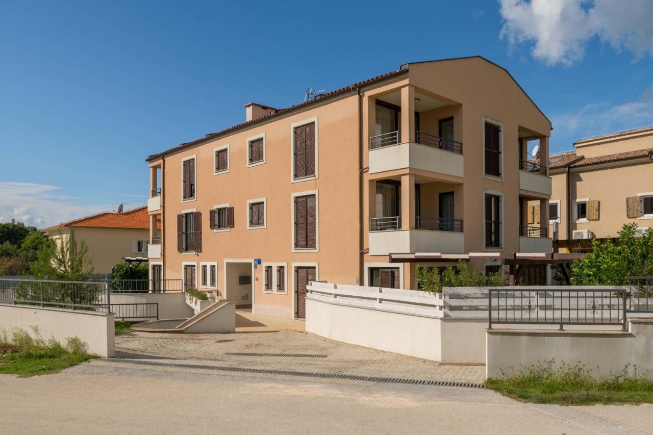 Apartment Carpe Diem Premantura Zewnętrze zdjęcie